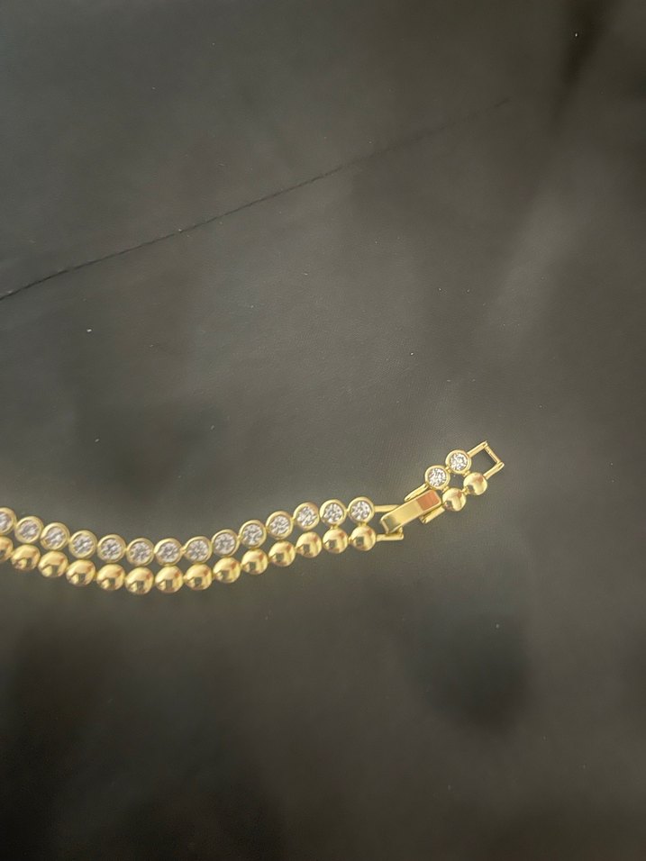 Zincir Detaylı Parlak Altın Kadın Bileklik - Görsel 2