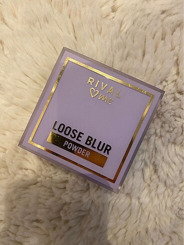 Rival Loves Me Loose Blur Pudra