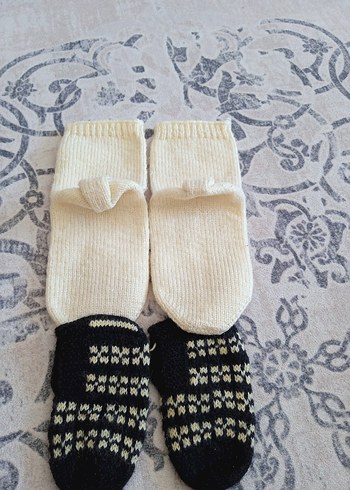 iki adet çocuk örgü patik ve corap - Görsel 6