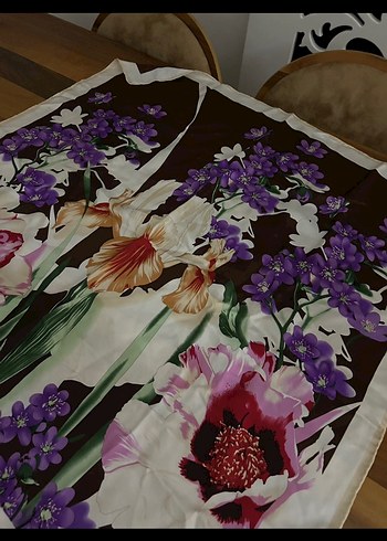 İpek eşarp - Görsel 2