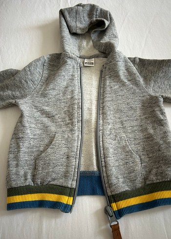 Gri Kapüşonlu Fermuarlı Bebek Takımı - Görsel 5