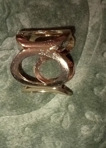 Zincir Detaylı Altın Renk Vintage Bileklik - Görsel 4