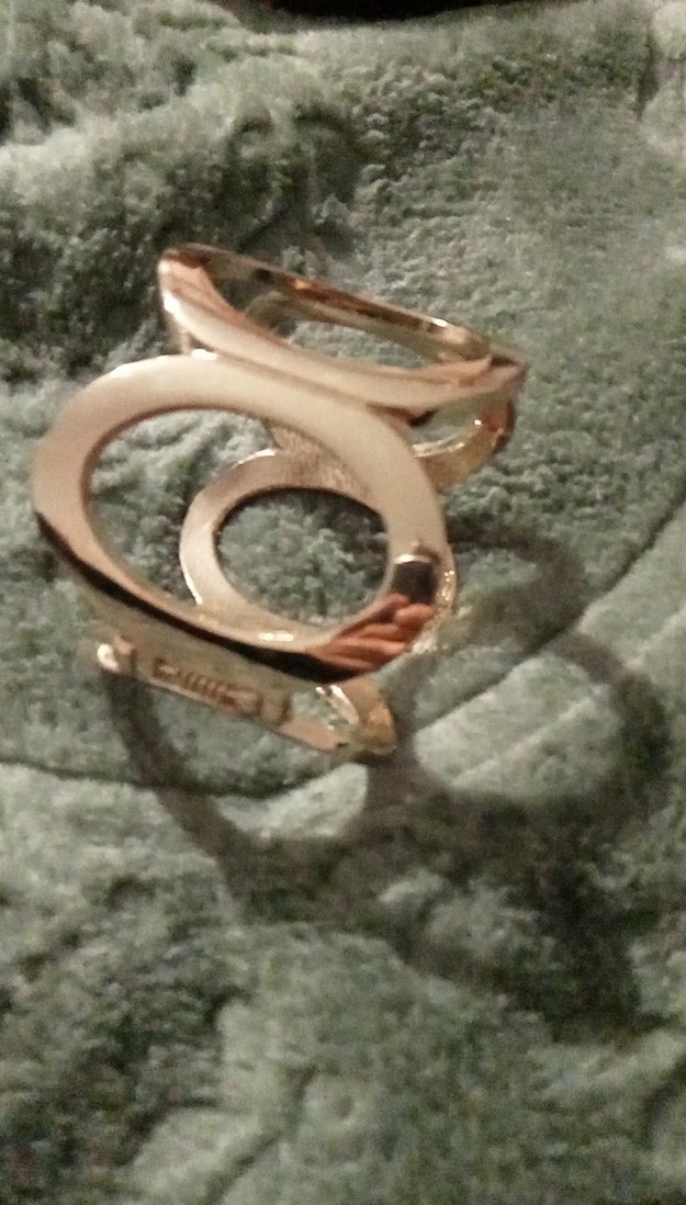 Zincir Detaylı Altın Renk Vintage Bileklik - Görsel 5