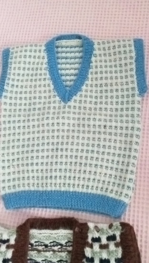 erkek el örgüsü bebek yelekleri - Görsel 2