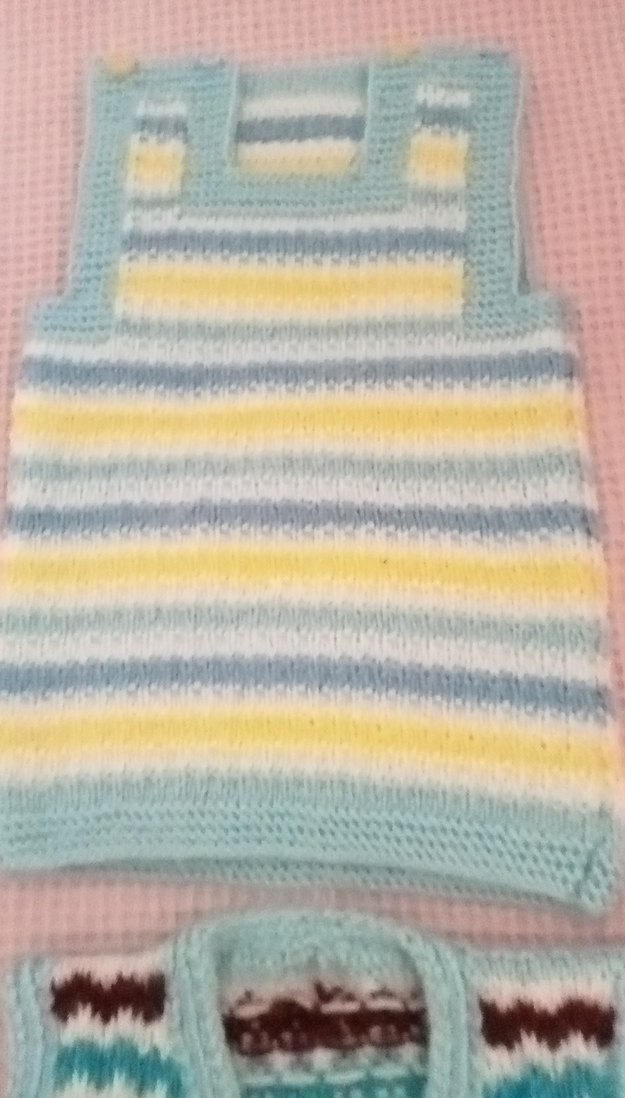 erkek el örgüsü bebek yelekleri - Görsel 4