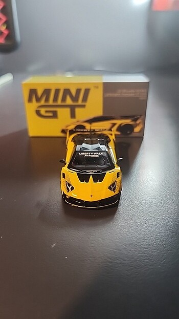 Lamborghini Aventador Mini GT