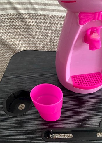 Pembe Çocuk Su Sebili ve Bardak - Görsel 3