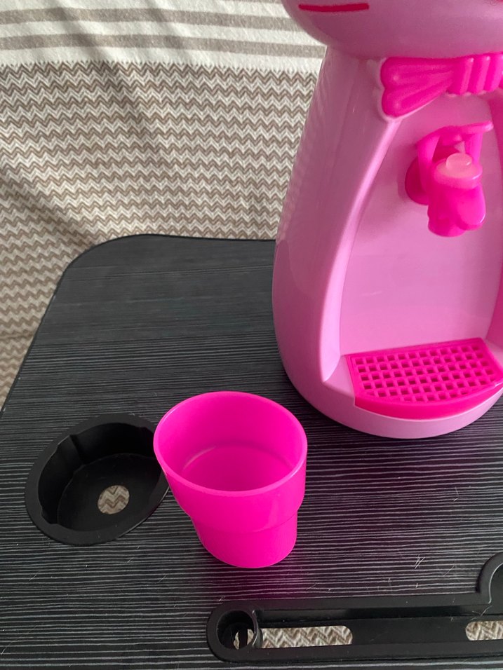 Pembe Çocuk Su Sebili ve Bardak - Görsel 3