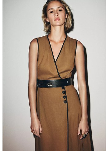 Kahverengi Deri Kemerli Uzun Elbise - Görsel 4