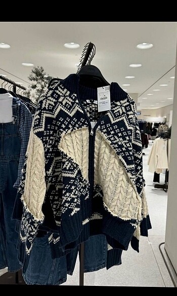 Zara lacivert hırka