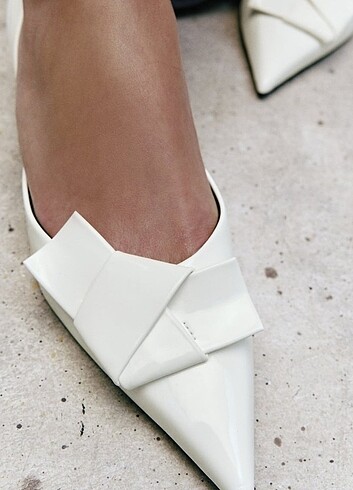 Zara Zara beyaz ayakkabı 