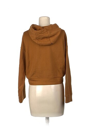 m Beden Bershka Sweatshirt %70 İndirimli.
