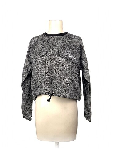 Zara Sweatshirt %70 İndirimli.