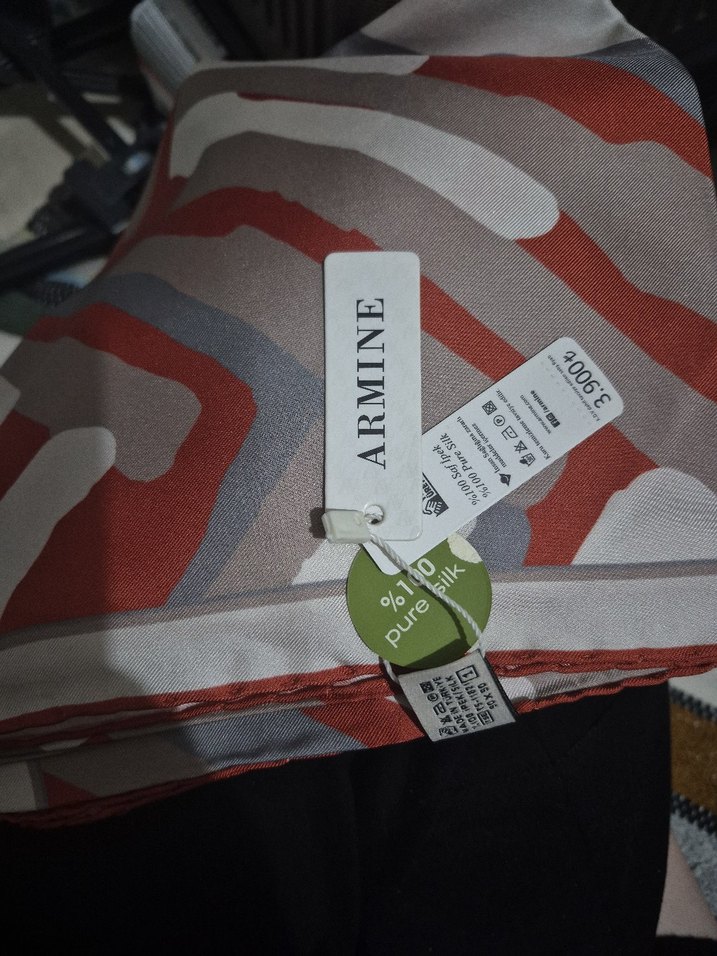 armine ipek eşarp - Görsel 5