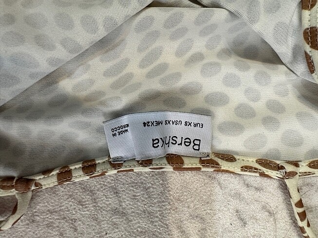 xs Beden Bershka Sarı Yırtmaçlı Elbise