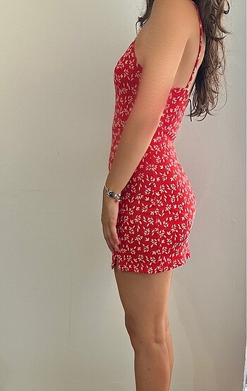 Zara Zara kırmızı çiçekli mini elbise
