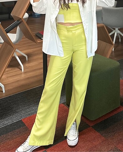 Bershka yeşil kumaş pantolon