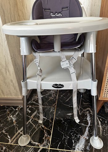  Beden Gri Pierre Cardin Bebek Mama Sandalyesi
