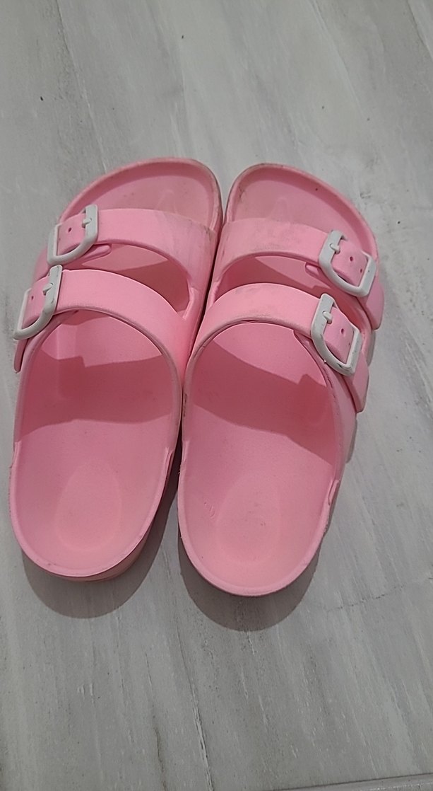 Pembe Toka Detaylı Kız Çocuk Terlik - Görsel 3