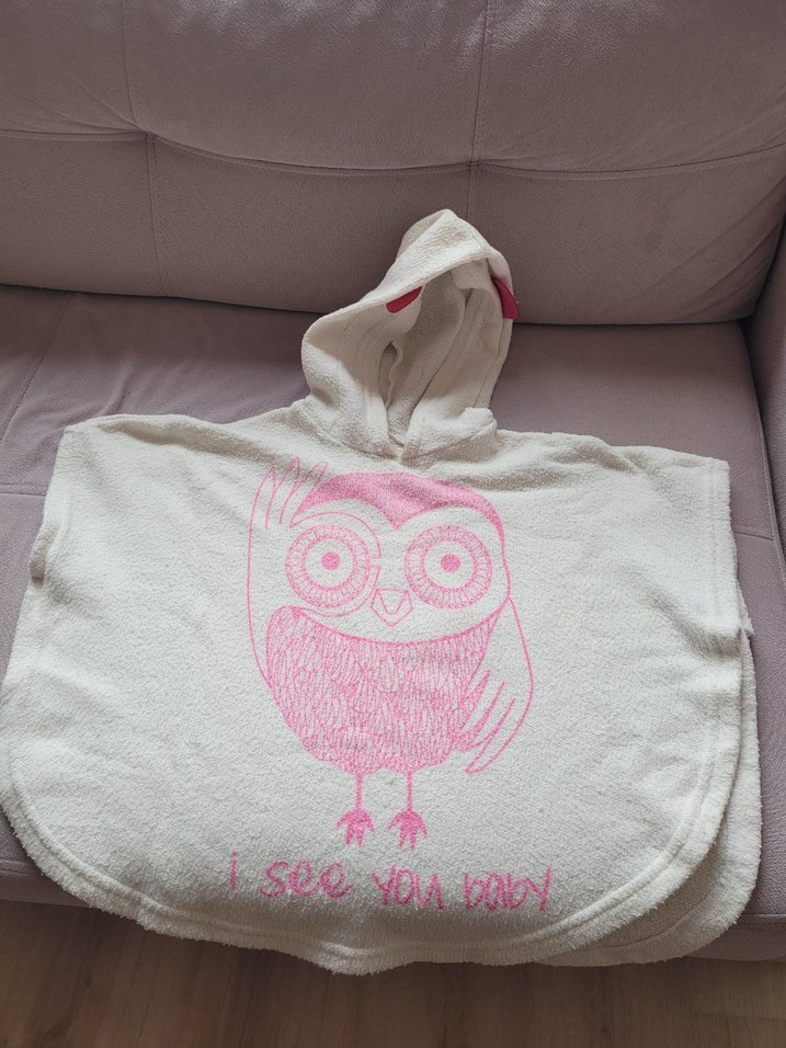 Kız Çocuk Kapüşonlu Pembe Baskılı Panço - Görsel 2