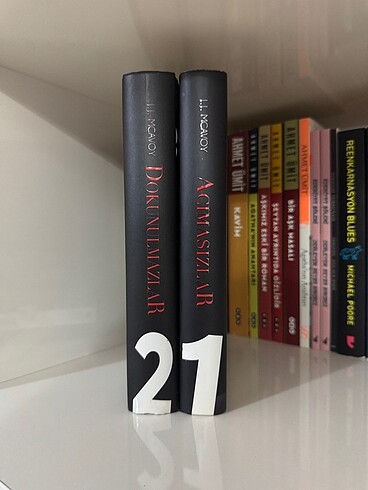  Beden Acımasızlar ve Dokunulmazlar (2 kitap)