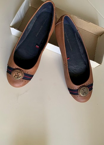 36 Beden camel Renk Tommy Hilfiger Bej Tokalı Kadın Blok Topuklu Babet