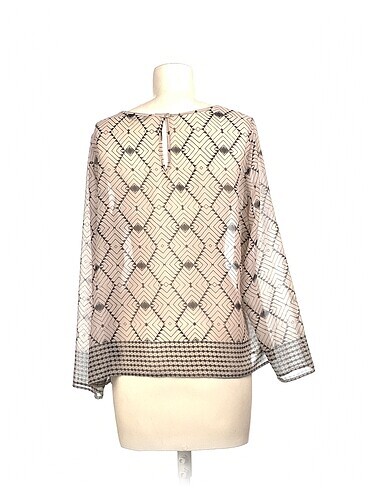 l Beden PreLoved Bluz %70 İndirimli.