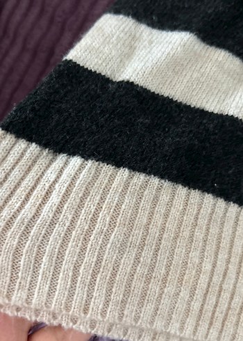 44 Beden Gri Siyah Çizgili V Yaka Kadın Triko