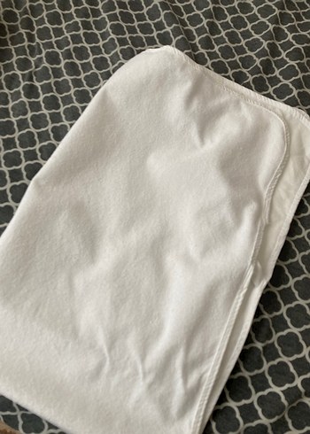 Beyaz Bebek Sıvı Geçirmez Alez - Görsel 4