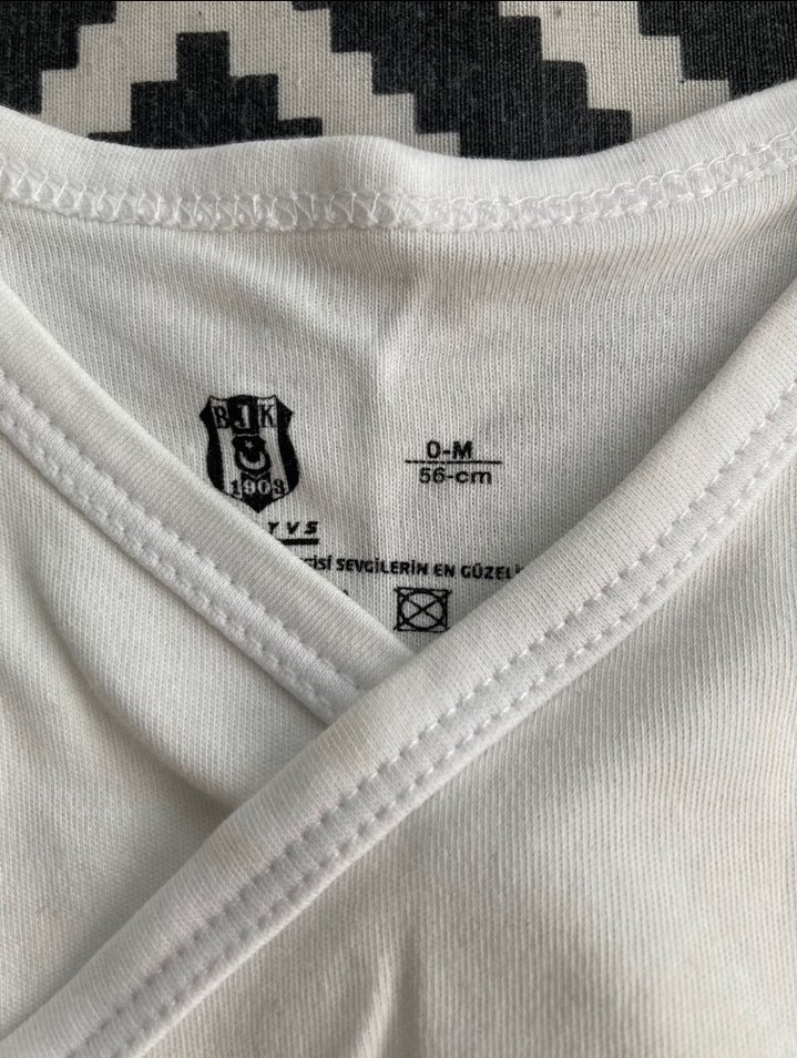 Uzun Kollu Beyaz Pamuklu Bebek Hastane Kıyafeti - Görsel 2