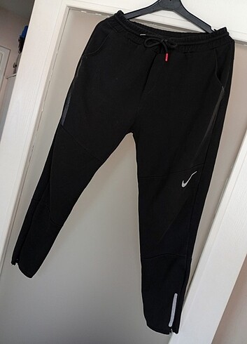 Orjinal Nike eşofman alt