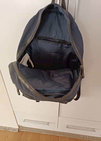 Beden mavi Renk Kadın Lacivert Minimalist Sırt Çantası