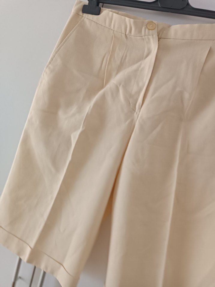 Bej Mini Kadın Bermuda Şort özel dikim - Görsel 2