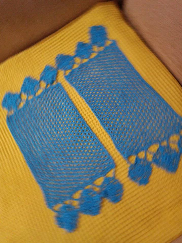 Mavi Örgü El Yapımı Masa Örtüsü - Görsel 4