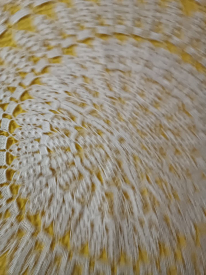 El Yapımı Beyaz Dantel Masa Örtüsü - Görsel 2