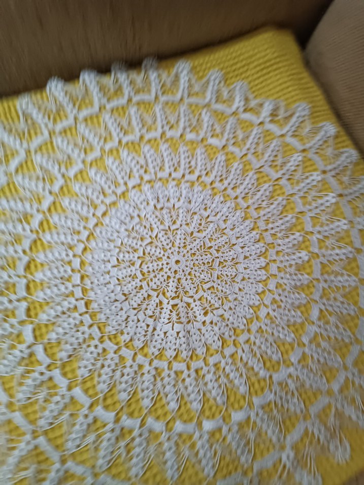 El Yapımı Beyaz Dantel Masa Örtüsü - Görsel 5