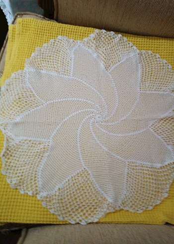 El Yapımı Beyaz Bohem Dantel Örtü - Görsel 2