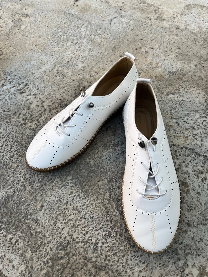 Beyaz Kadın Günlük Ayakkabı - Görsel 2