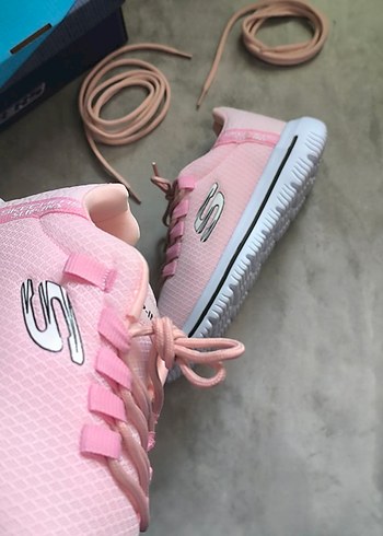 Pembe Skechers Spor Ayakkabı Kadın