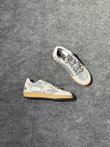 36 Beden çeşitli Renk GOLDEN GOOSE DELUXE ULTRA SİMLİ