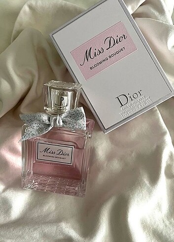 #dior