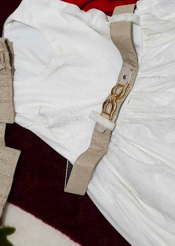 Kız Çocuk Beyaz Nakışlı Kemerli Elbise - Görsel 2