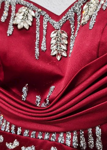 Bordo İşlemeli Uzun Abiye - Görsel 3