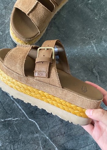 Kahverengi Süet Tokalı Platform Topuklu UGG terlik - Görsel 3