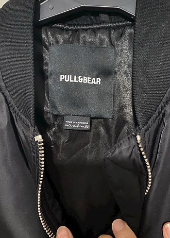 Pull&Bear marka Siyah Fermuarlı Kadın bomber Ceket - Görsel 3