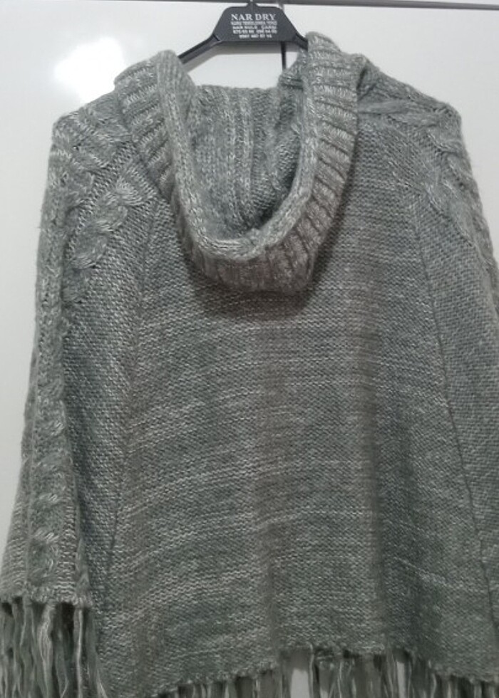 Kolsuz pelerin - Görsel 3