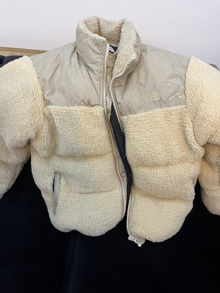 Bebek Beyaz Kürklü Kısa Mont - Görsel 2