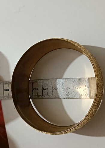 Altın Renk Parlak Kadın Bilezik - Görsel 3