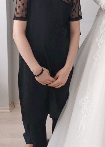 11 12 yaş siyah puantiyeli tüllü omuz detaylı elbise - Görsel 2