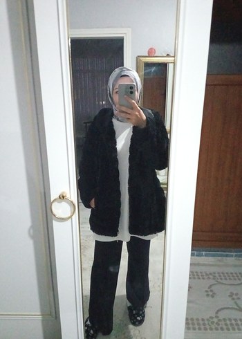 Siyah Peluş Kadın Midi Kaban - Görsel 2